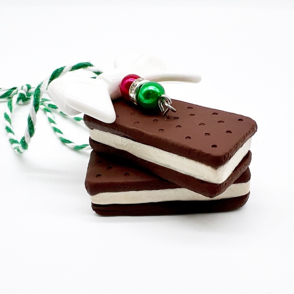 Handmade Ice Cream Sandwich Ornament – Polymer Clay Christmas Tree Decoration - Picture 6 of 10